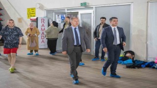 Çakmurdan genç kulaçlara en tatlı moral