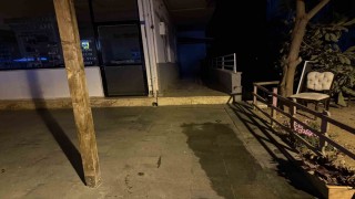 Cama yumruk atan çocuk ağır yaralandı