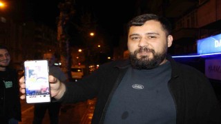 Canlı yayında oyun oynarken yıldırım düştü: O anlar kamerada