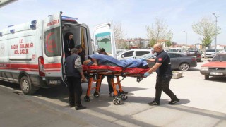 Çapa motoruna ayağını kaptıran çiftçi yaralandı