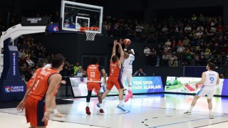 Çayırova Belediyesi yarı finale yükseldi