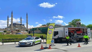 Ceza yiyeceklerini sandılar, simülasyon aracına yönlendirildiler