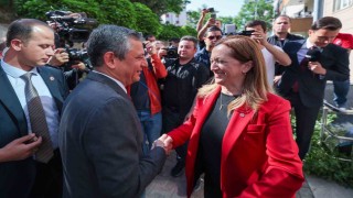 CHP Genel Başkanı Özel: Asgari ücret mücadelesi herkesin ekmek mücadelesidir