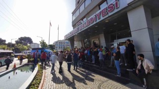 CHPli Narlıdere Belediyesinde işçiler greve gidiyor