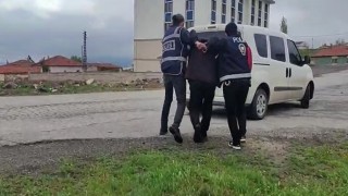 Cinsel istismar suçundan aranan 2 kişi yakalandı