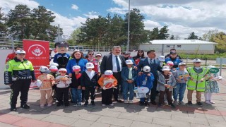 Çocuklara trafik eğitimi etkinliği