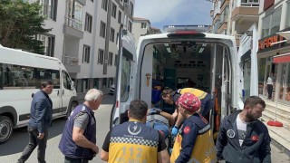 Çorluda 1,5 metre yükseklikten düşen işçi yaralandı