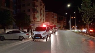 Çorumda genç kızın intihar girişimini polis engelledi