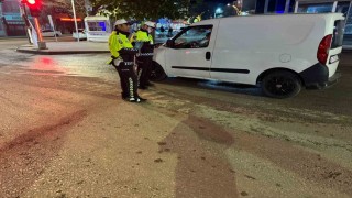 Çorumda polis ekiplerinden ehliyet kemeri uygulaması