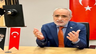 Cumhurbaşkanı Başdanışmanı Topçu: Çok dil bilen bir insan, her toplumda hayatın içinde hep bir adım önde olmuştur