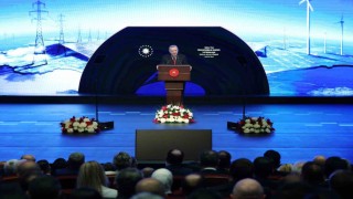Cumhurbaşkanı Erdoğan: Hedefimiz ithalatı düşürerek, enerji faturamızı hafifletmek ve nihai olarak da Türkiyeyi kaynakta ve teknolojide net ihracatçı bir ülke yapmaktır.