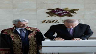 Cumhurbaşkanı Erdoğan: Kendini devletten üstün görenlerin tepelerine binmeye devam edeceğiz