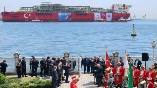 Cumhurbaşkanı Erdoğan ‘Osman Gazi platformunu Dolmabahçeden uğurladı