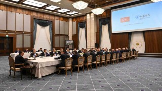 Cumhurbaşkanı Yardımcısı Yılmaz: Metal sektörümüzü kamu, özel sektör ve çalışanlarımızın iş birliğiyle daha da güçlendirmekte kararlıyız