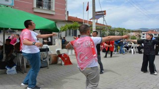 Demircide 5 genç için temsili askerlik eğlencesi düzenlendi