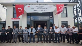 Depremde yıkılan bir cami daha yeniden inşa edildi