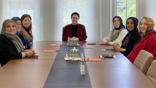 Derya Yanık’tan KADEM’e Hayırlı Olsun Ziyareti: Yeni Yönetim Kuruluna Başarı Dileği