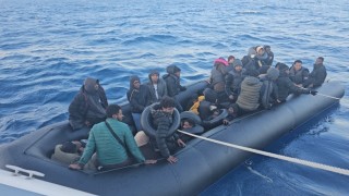 Didimde 42 düzensiz göçmen kurtarıldı