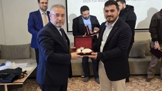 Din görevlilerine anlamlı ödül takdim edildi