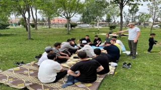 Diyanet Gençlik Merkezinden sınav öncesi moral pikniği