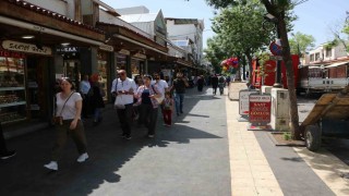 Diyarbakırda vatandaş ve esnaf, PKKnın fesih kararını olumlu değerlendirdi