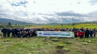 Doğa tutkunları Karagölün eşsiz manzarasını adım adım keşfetti