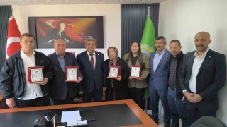 Dünya Çiftçiler Gününde genç ve yaşlı çiftçiler ödül aldı