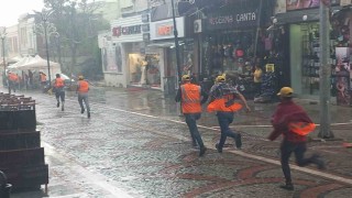Edirnede şiddetli yağış ve dolu hayatı olumsuz etkiledi