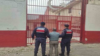 Efelerde 11 yıl hapis cezası ile aranan şahıs yakalandı