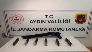 Efelerde Dur ihtarına uymadı, jandarmadan kaçamadı