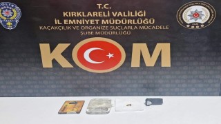 Ehliyet sınavında kopya düzeneği ile yakalandı: Görülmeyecek şekilde kulaklık yerleştirmiş