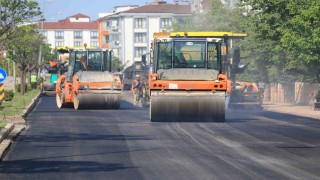 Elazığda asfalt yenileme çalışmaları sürüyor