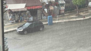 Elazığda dolu ve sağanak etkili oldu