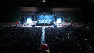 Elazığda Emre Altuğ rüzgarı