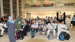 Elazığda ikinci ve üçüncü hac kafilesi dualarla uğurlandı