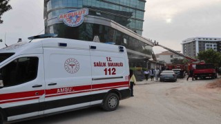 Elazığda plazada yangın paniği