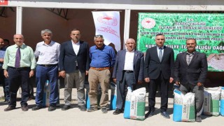Elazığda yüzde 75 hibeli 15 ton tohum dağıtılmaya başlandı