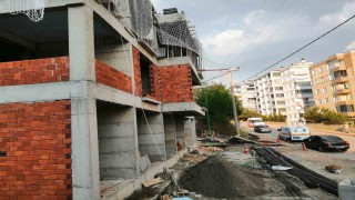 Elektrik akımına kapılan işçi hayatını kaybetti