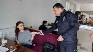 Emniyetten MYO öğrencilerine KADES bilgilendirmesi