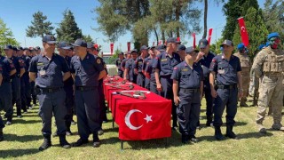 Engel tanımayan vatan sevgisi: Yemin töreni tüyleri diken diken etti