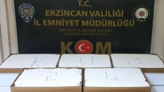Erzincanda 25.000 dal kaçak makaron ele geçirildi