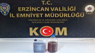 Erzincanda 8 litre kaçak içki ele geçirildi