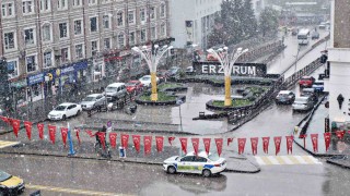 Erzurumda mayıs ayında kar yağışı