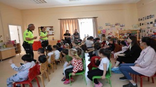 Es Çocuk Evinin minikleri trafik dedektifi oldu