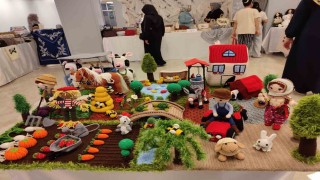 Esenlerde Meslek Edindirme Kursları Sezon Sonu Sergisinin açılışı yapıldı