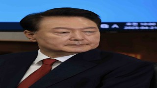 Eski Güney Kore Devlet Başkanı Yoon, yetkisini kötüye kullanmakla suçlandı