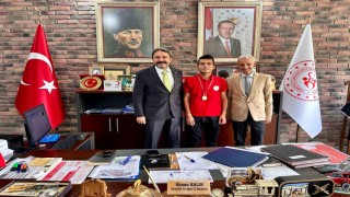 Eskişehirden şampiyonluk yükseldi