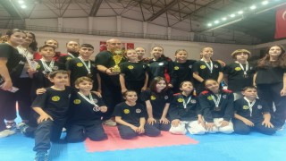Eskişehirli sporcular İller Arası Karate Liginde derece elde etti