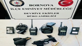 Esnaftan indirim isteyen sahte kamu görevlisi tutuklandı