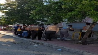 Evin mutfağında çıkan yangın paniğe neden oldu